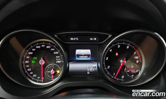 Mercedes-Benz CLA-Class 2018 2.0 автомат (гидро), миниатюра 8 Mercedes-Benz CLA-Class 2018 2.0 автомат (гидро), миниатюра 8
