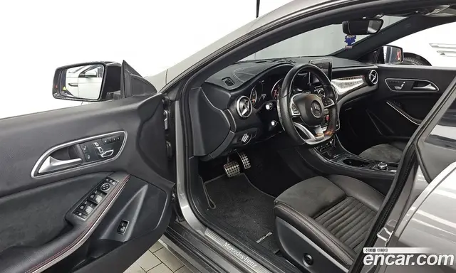 Mercedes-Benz CLA-Class 2018 2.0 автомат (гидро), миниатюра 10 Mercedes-Benz CLA-Class 2018 2.0 автомат (гидро), миниатюра 10