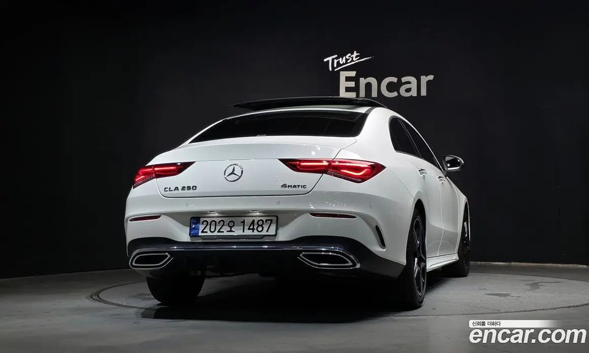 Mercedes-Benz CLA-Class 2023 2.0 автомат (гидро), фото 4