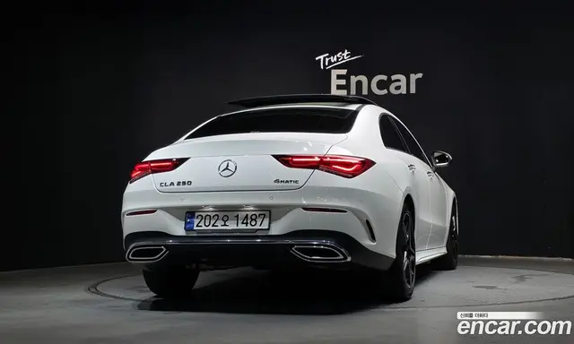 Mercedes-Benz CLA-Class 2023 2.0 автомат (гидро), миниатюра 4