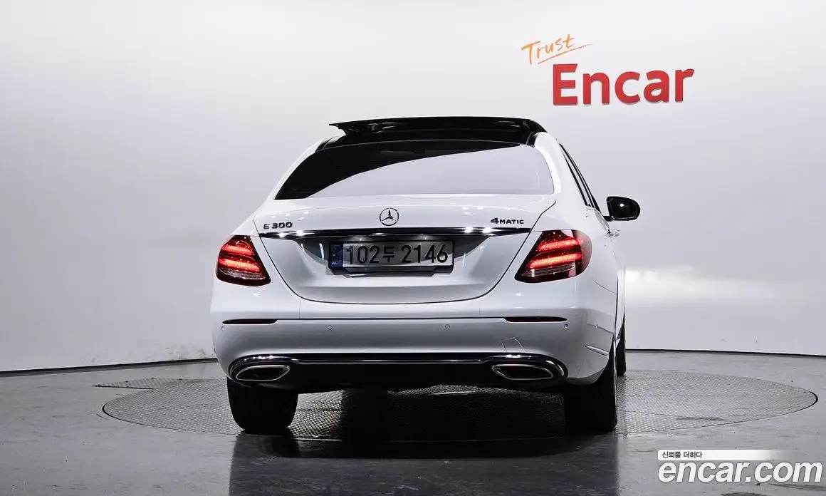 Mercedes-Benz E-Class 2017 2.0 автомат (гидро), фото 4