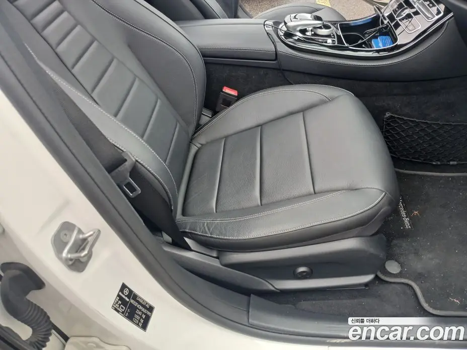 Mercedes-Benz E-Class 2017 2.0 автомат (гидро), фото 14 Mercedes-Benz E-Class 2017 2.0 автомат (гидро), фото 14