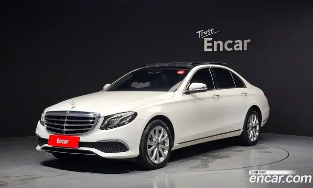 Mercedes-Benz E-Class 2019 2.0 автомат (гидро), миниатюра 1 Mercedes-Benz E-Class 2019 2.0 автомат (гидро), миниатюра 1