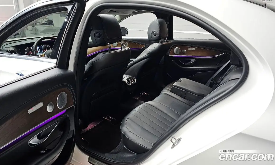 Mercedes-Benz E-Class 2019 2.0 автомат (гидро), фото 17 Mercedes-Benz E-Class 2019 2.0 автомат (гидро), фото 17