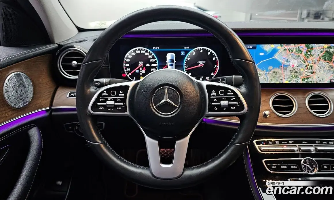 Mercedes-Benz E-Class 2019 2.0 автомат (гидро), фото 19 Mercedes-Benz E-Class 2019 2.0 автомат (гидро), фото 19