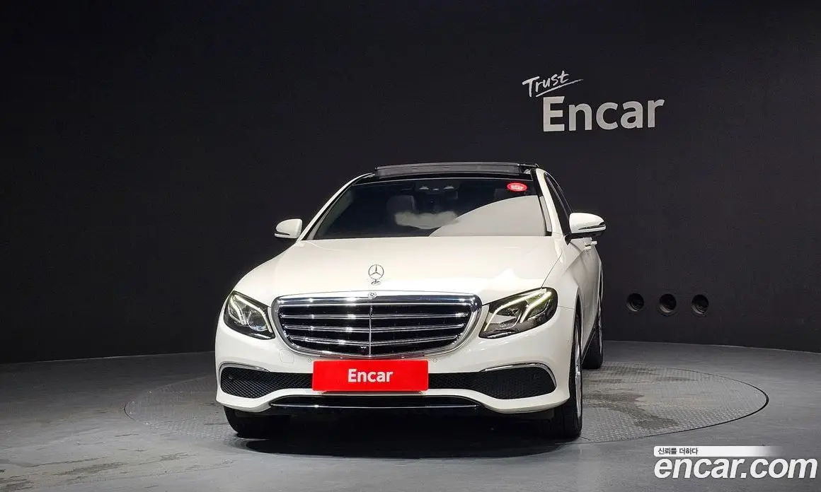 Mercedes-Benz E-Class 2019 2.0 автомат (гидро), фото 3 Mercedes-Benz E-Class 2019 2.0 автомат (гидро), фото 3