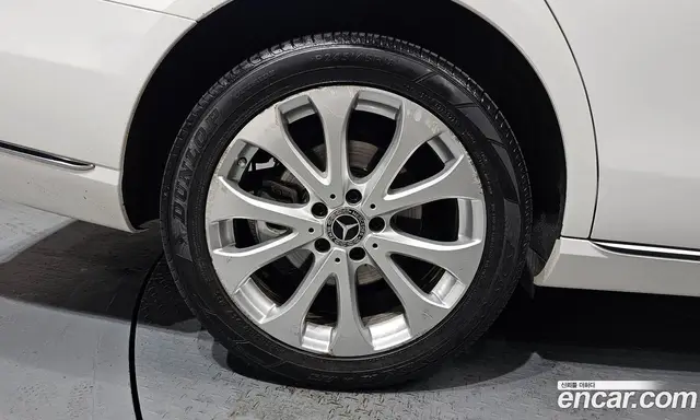 Mercedes-Benz E-Class 2019 2.0 автомат (гидро), миниатюра 5 Mercedes-Benz E-Class 2019 2.0 автомат (гидро), миниатюра 5