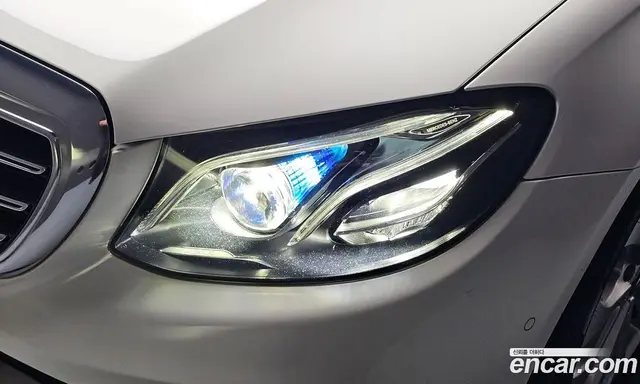 Mercedes-Benz E-Class 2019 2.0 автомат (гидро), миниатюра 8 Mercedes-Benz E-Class 2019 2.0 автомат (гидро), миниатюра 8