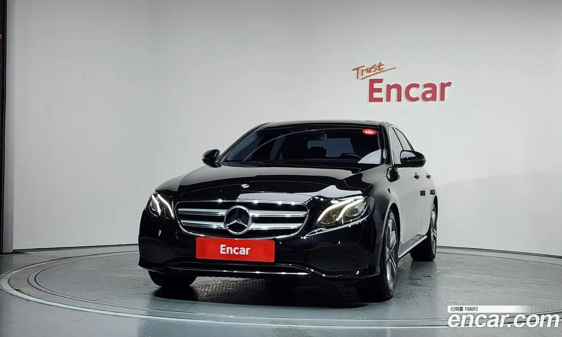 Mercedes-Benz E-Class 2019 2.0 автомат (гидро), фото 3 Mercedes-Benz E-Class 2019 2.0 автомат (гидро), фото 3