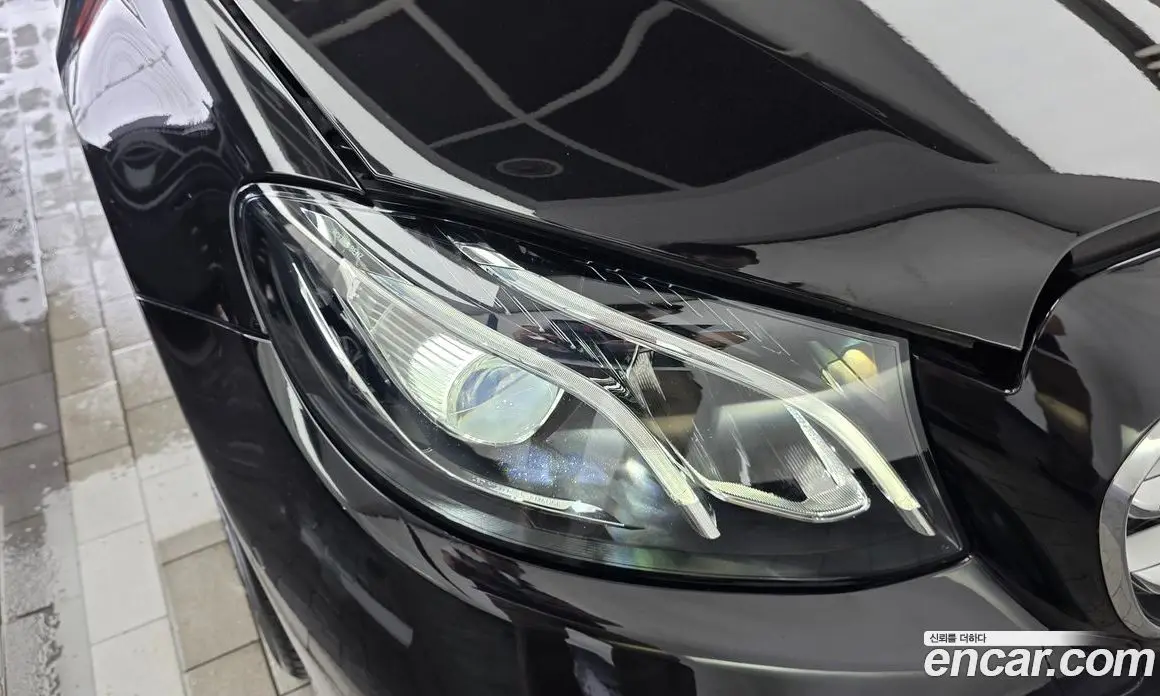 Mercedes-Benz E-Class 2019 2.0 автомат (гидро), фото 8 Mercedes-Benz E-Class 2019 2.0 автомат (гидро), фото 8