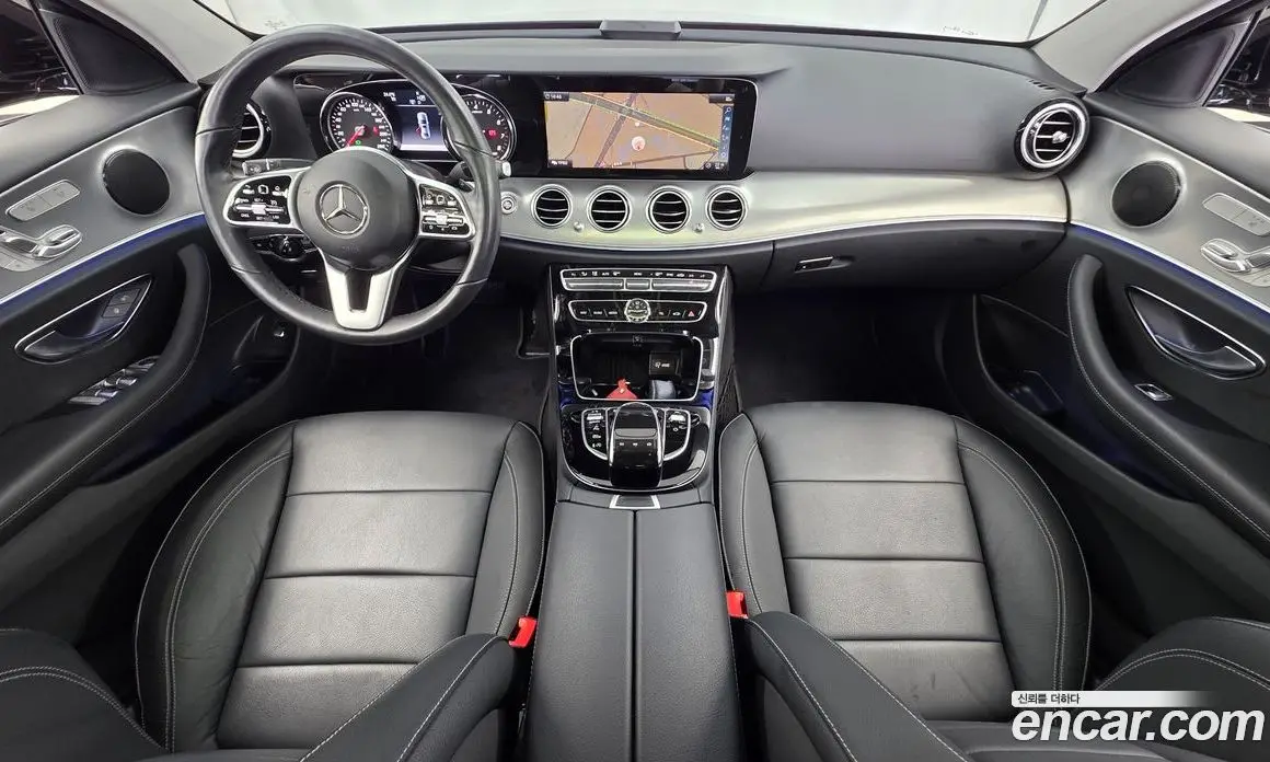 Mercedes-Benz E-Class 2019 2.0 автомат (гидро), фото 10 Mercedes-Benz E-Class 2019 2.0 автомат (гидро), фото 10