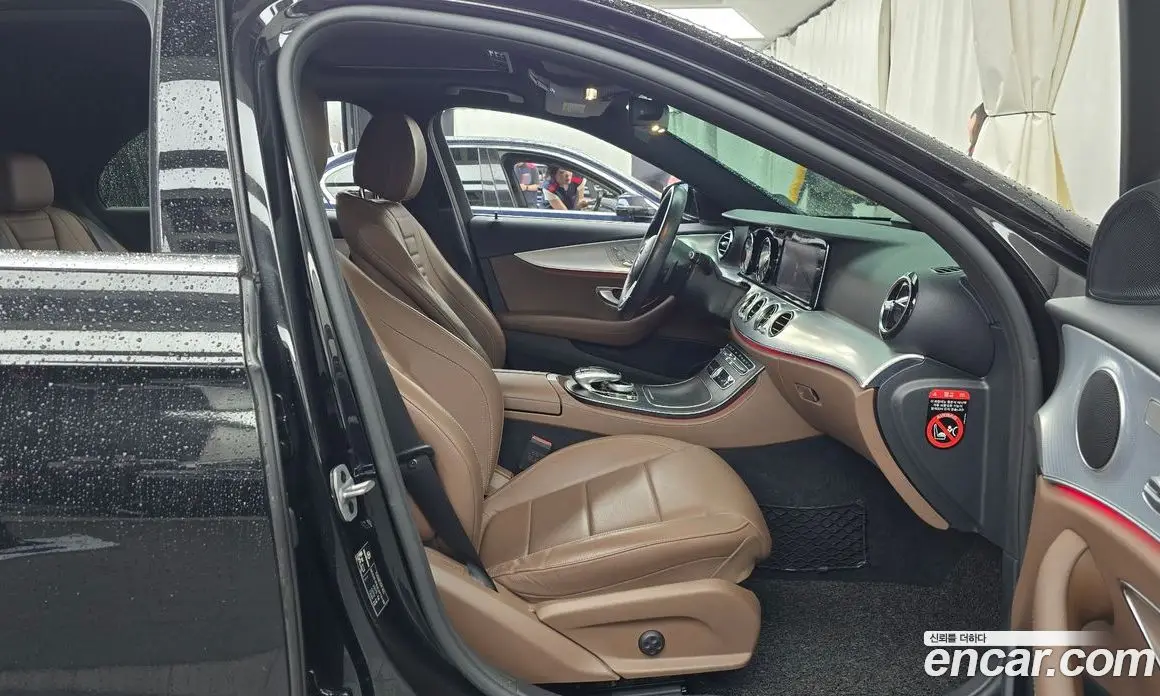 Mercedes-Benz E-Class 2019 2.0 автомат (гидро), фото 16 Mercedes-Benz E-Class 2019 2.0 автомат (гидро), фото 16