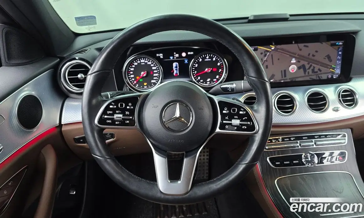 Mercedes-Benz E-Class 2019 2.0 автомат (гидро), фото 19 Mercedes-Benz E-Class 2019 2.0 автомат (гидро), фото 19