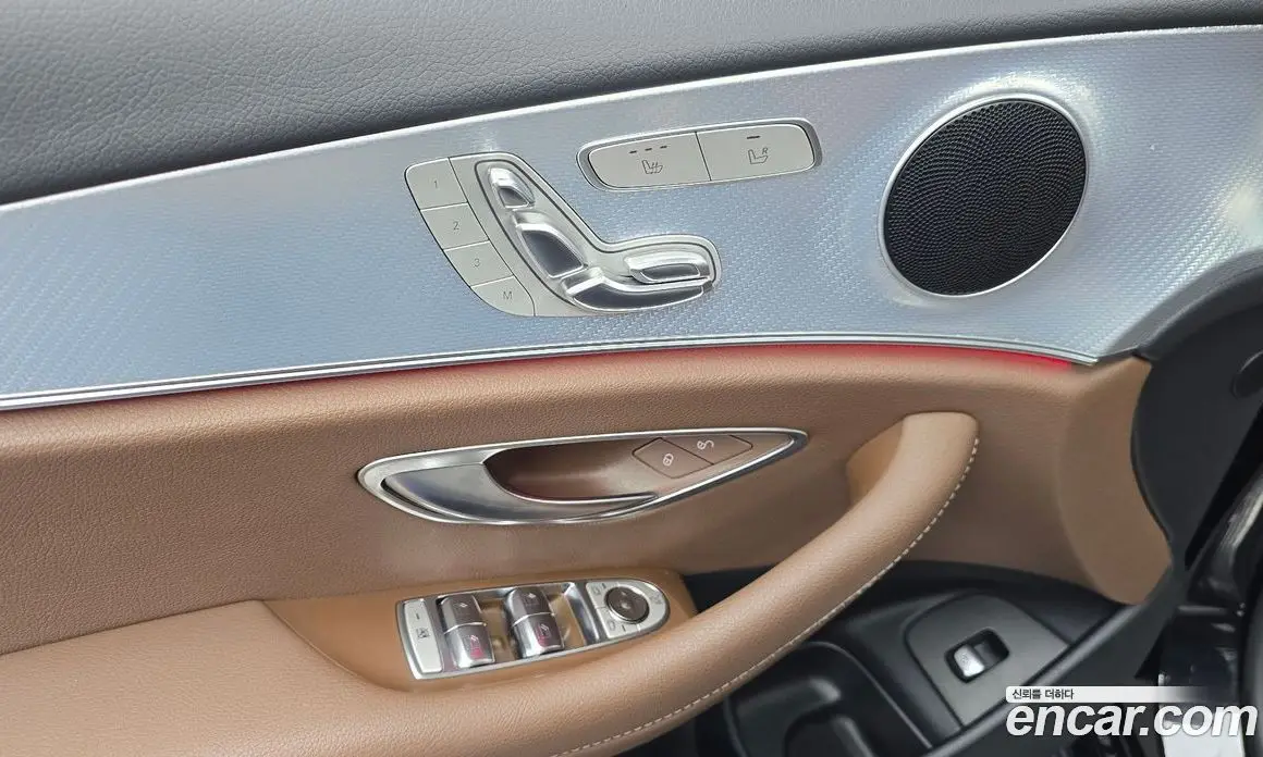Mercedes-Benz E-Class 2019 2.0 автомат (гидро), фото 28 Mercedes-Benz E-Class 2019 2.0 автомат (гидро), фото 28