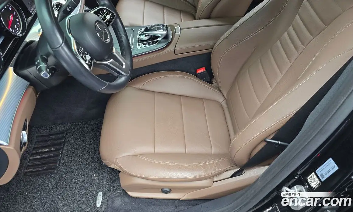 Mercedes-Benz E-Class 2019 2.0 автомат (гидро), фото 29 Mercedes-Benz E-Class 2019 2.0 автомат (гидро), фото 29