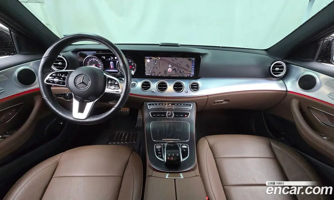 Mercedes-Benz E-Class 2019 2.0 автомат (гидро), фото 10 Mercedes-Benz E-Class 2019 2.0 автомат (гидро), фото 10