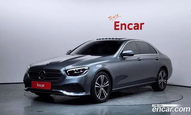 Mercedes-Benz E-Class 2021 2.0 автомат (гидро), миниатюра 1 Mercedes-Benz E-Class 2021 2.0 автомат (гидро), миниатюра 1