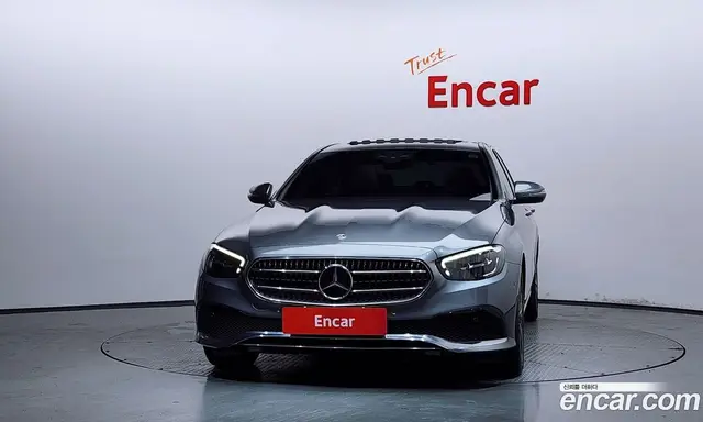 Mercedes-Benz E-Class 2021 2.0 автомат (гидро), миниатюра 3 Mercedes-Benz E-Class 2021 2.0 автомат (гидро), миниатюра 3