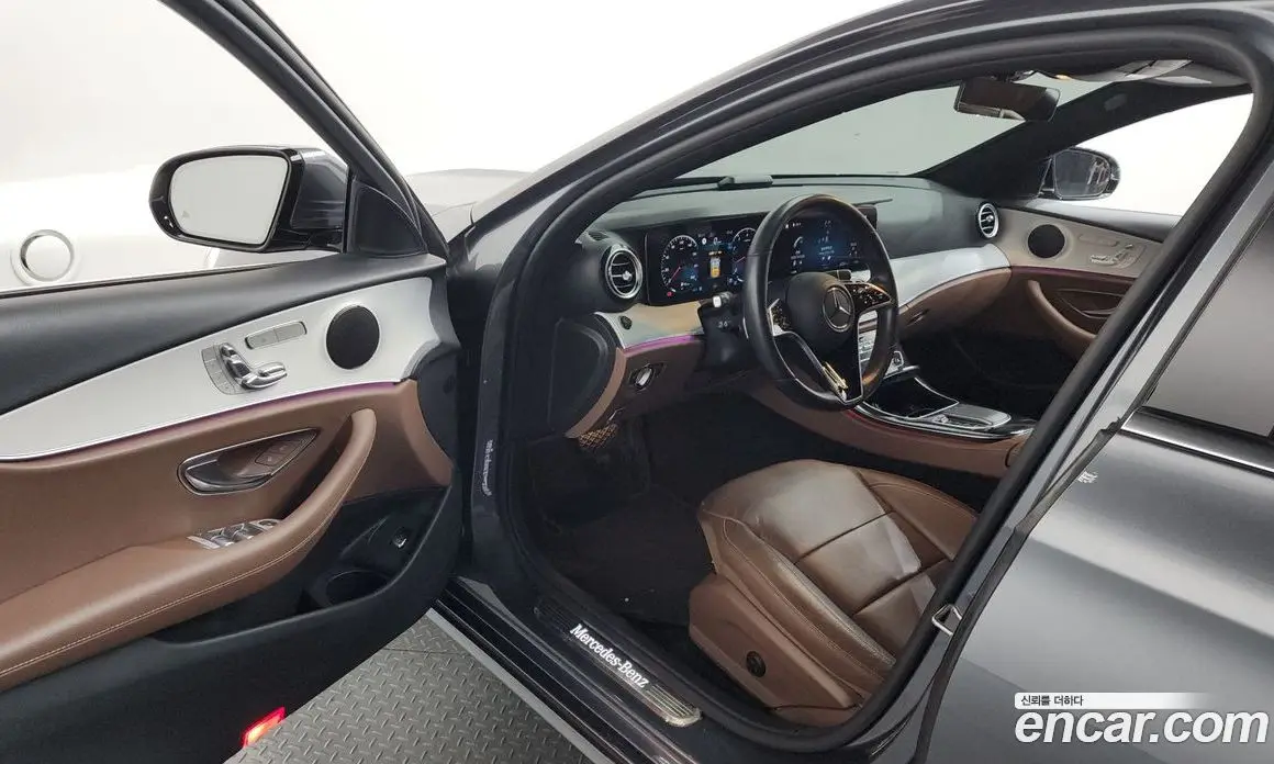 Mercedes-Benz E-Class 2021 2.0 автомат (гидро), фото 10 Mercedes-Benz E-Class 2021 2.0 автомат (гидро), фото 10