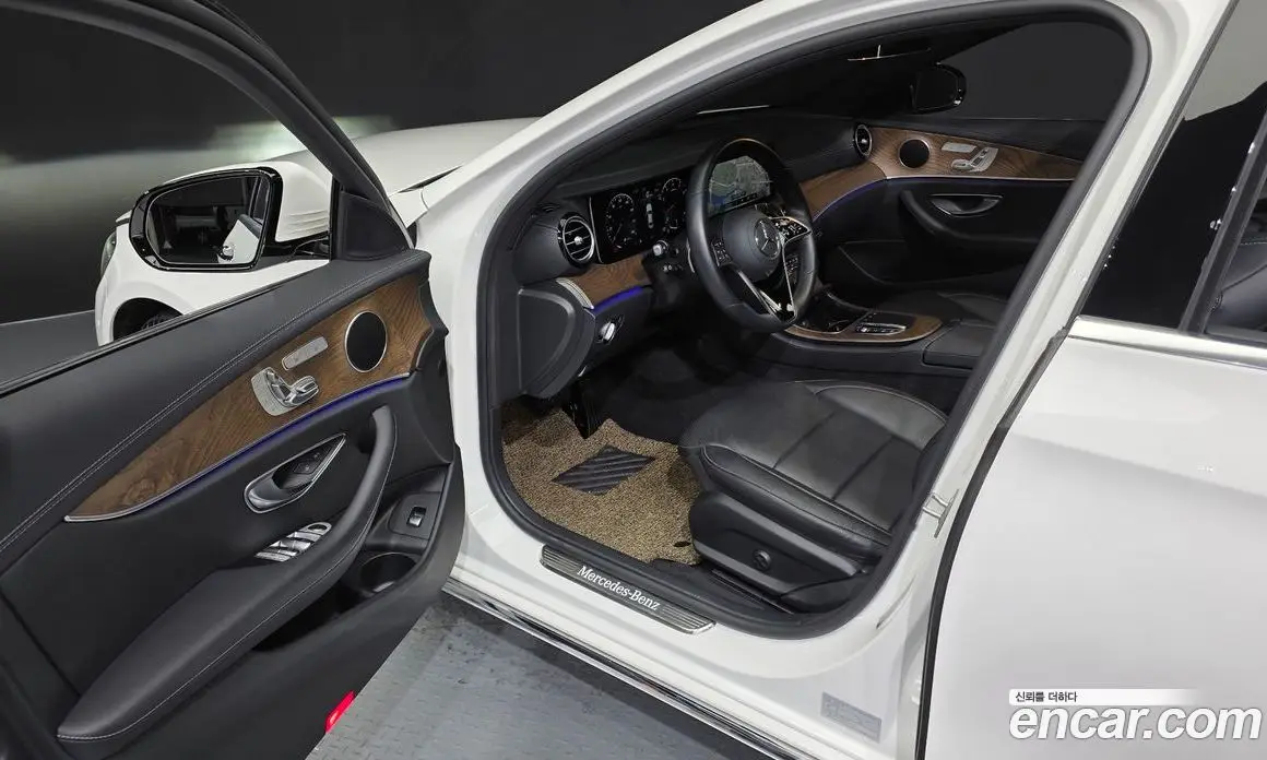 Mercedes-Benz E-Class 2022 2.0 автомат (гидро), фото 13 Mercedes-Benz E-Class 2022 2.0 автомат (гидро), фото 13