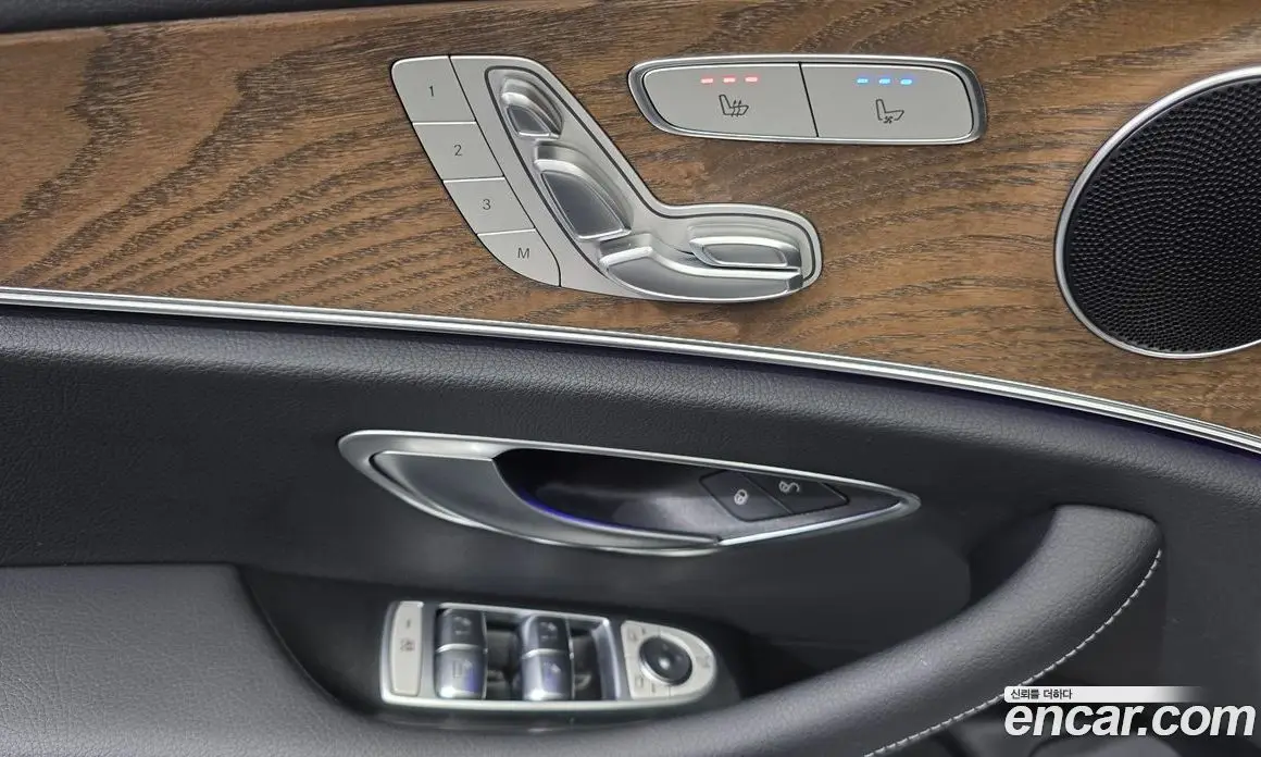 Mercedes-Benz E-Class 2022 2.0 автомат (гидро), фото 19 Mercedes-Benz E-Class 2022 2.0 автомат (гидро), фото 19