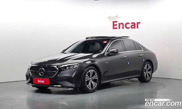 Mercedes-Benz E-Class 2024 2.0 автомат (гидро), миниатюра 1 Mercedes-Benz E-Class 2024 2.0 автомат (гидро), миниатюра 1