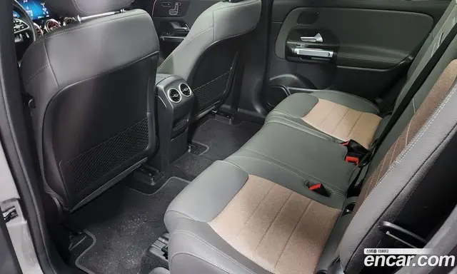 Mercedes-Benz EQB 2023 0.2 автомат (гидро), миниатюра 10