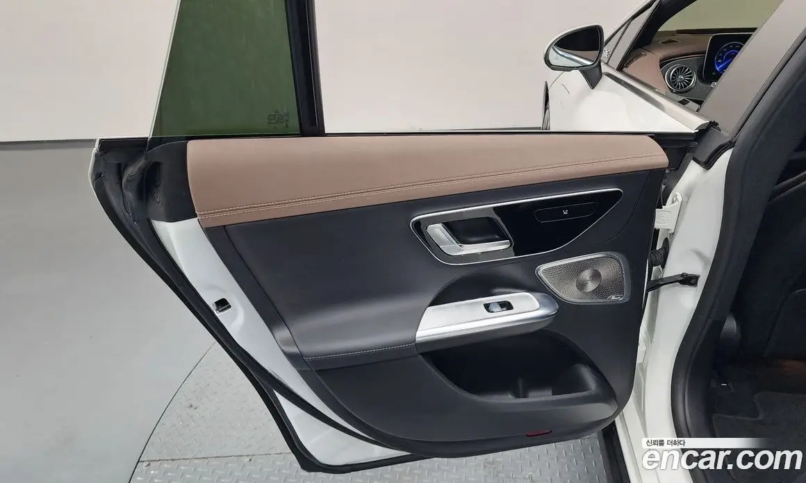 Mercedes-Benz EQE 2023 0.3 автомат (гидро), фото 15 Mercedes-Benz EQE 2023 0.3 автомат (гидро), фото 15