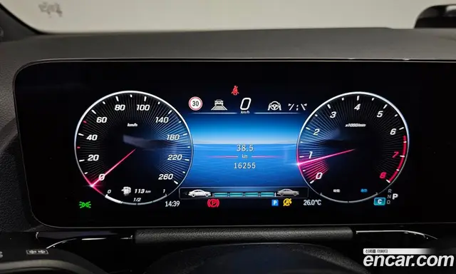 Mercedes-Benz GLA-Class 2025 2.0 автомат (гидро), миниатюра 10 Mercedes-Benz GLA-Class 2025 2.0 автомат (гидро), миниатюра 10