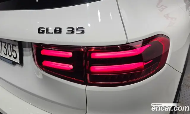 Mercedes-Benz GLB-Class 2024 2.0 автомат (гидро), миниатюра 9