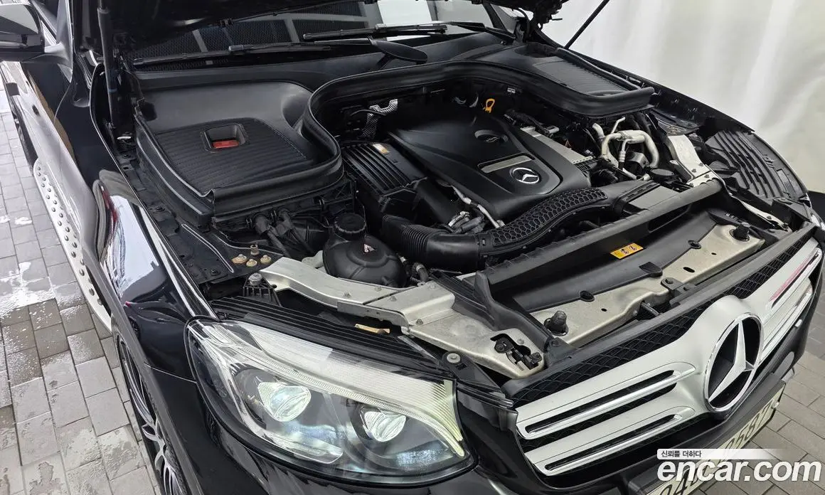 Mercedes-Benz GLC-Class 2019 2.0 автомат (гидро), фото 6 Mercedes-Benz GLC-Class 2019 2.0 автомат (гидро), фото 6