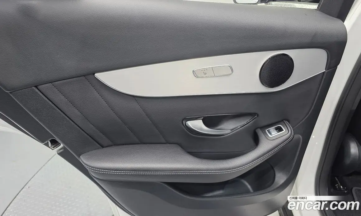 Mercedes-Benz GLC-Class 2020 1.9 автомат (гидро), фото 15 Mercedes-Benz GLC-Class 2020 1.9 автомат (гидро), фото 15