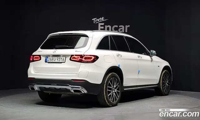 Mercedes-Benz GLC-Class 2021 2.0 автомат (гидро), миниатюра 2