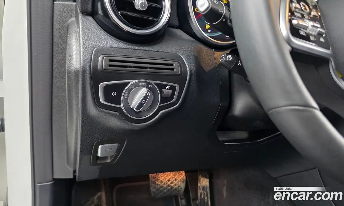 Mercedes-Benz GLC-Class 2021 2.0 автомат (гидро), фото 22