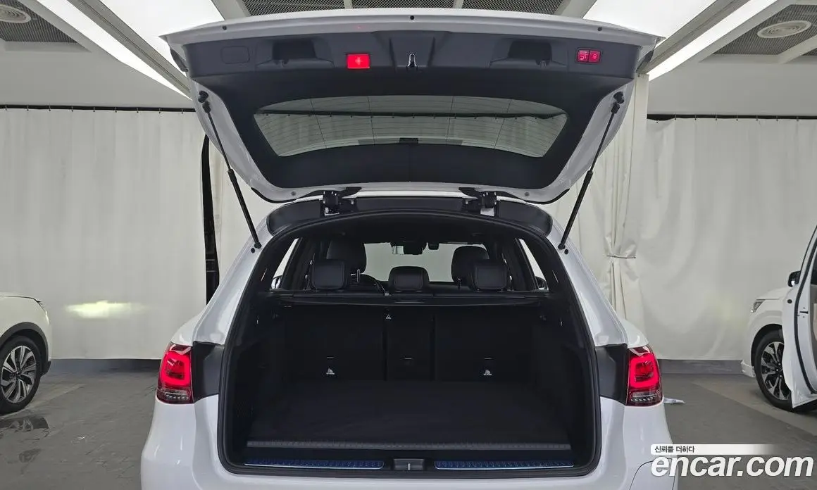 Mercedes-Benz GLC-Class 2021 2.0 автомат (гидро), фото 20