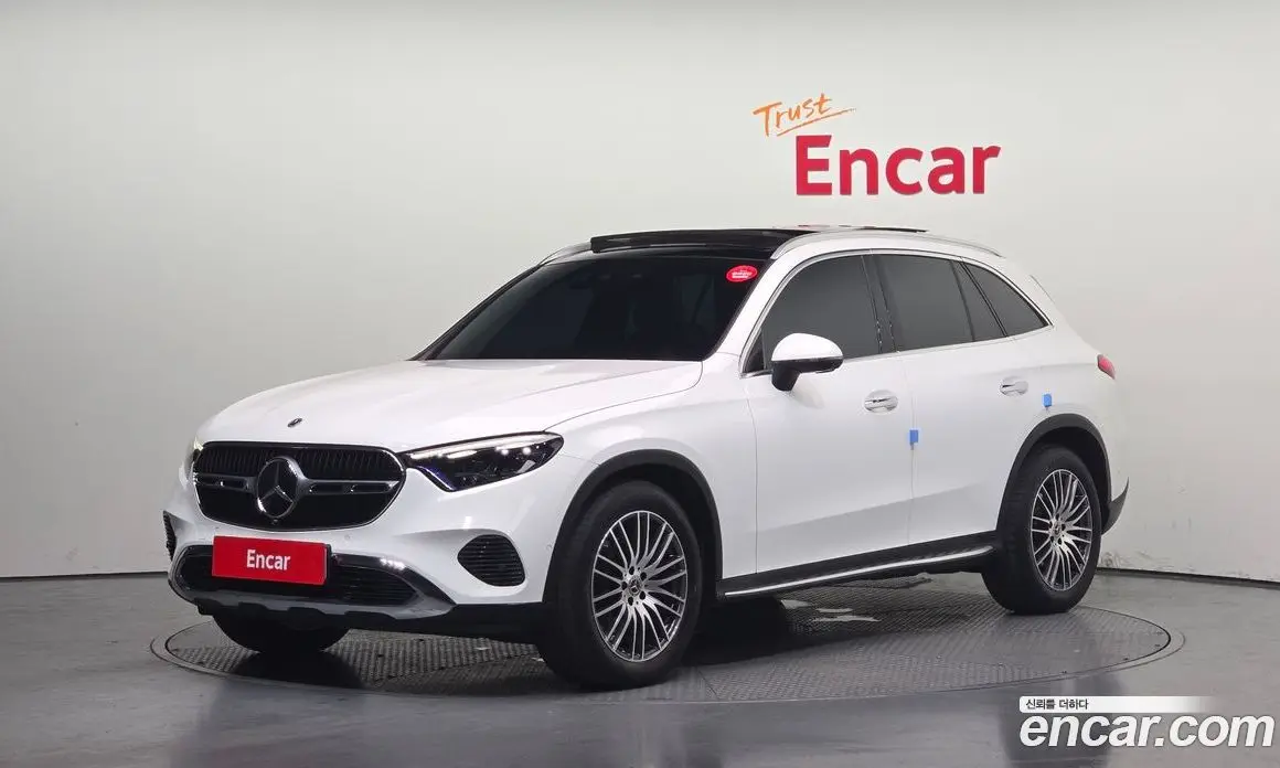 Mercedes-Benz GLC-Class 2023 2.0 автомат (гидро), фото 1 Mercedes-Benz GLC-Class 2023 2.0 автомат (гидро), фото 1