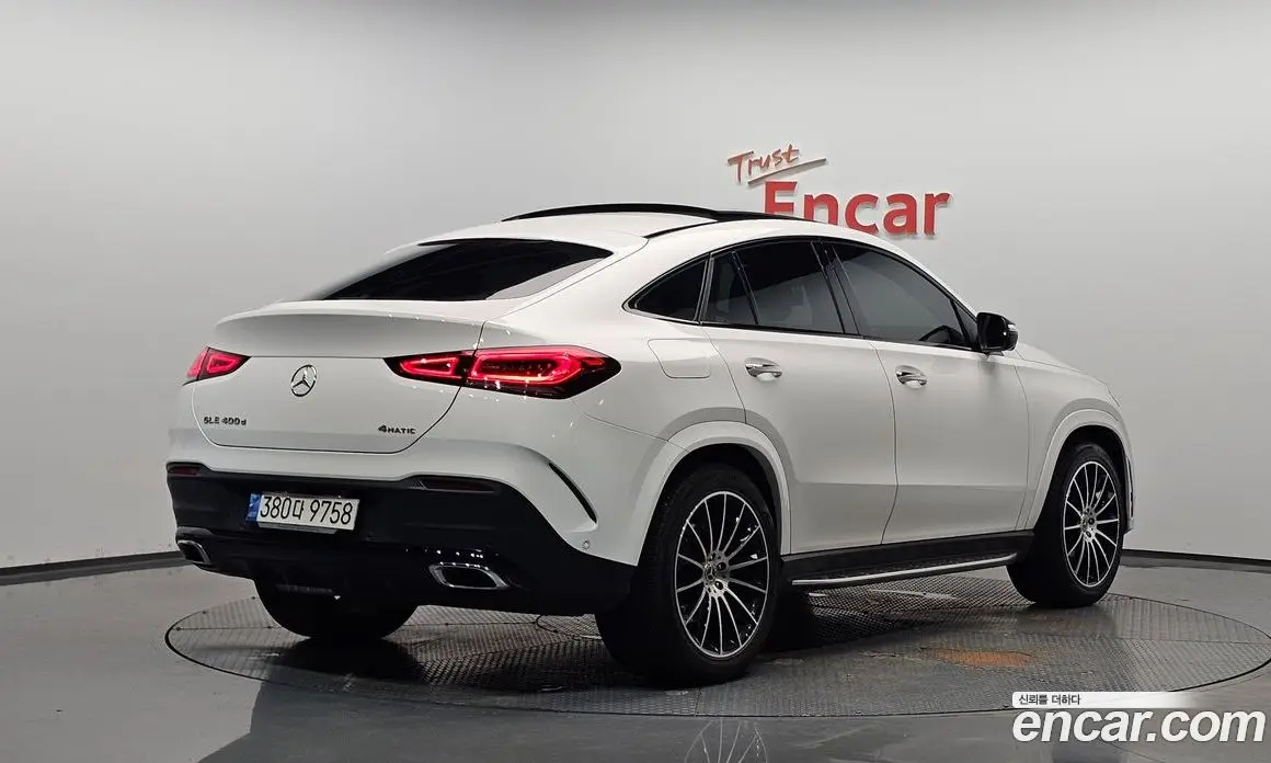 Mercedes-Benz GLE-Class 2022 2.9 автомат (гидро), фото 1 Mercedes-Benz GLE-Class 2022 2.9 автомат (гидро), фото 1
