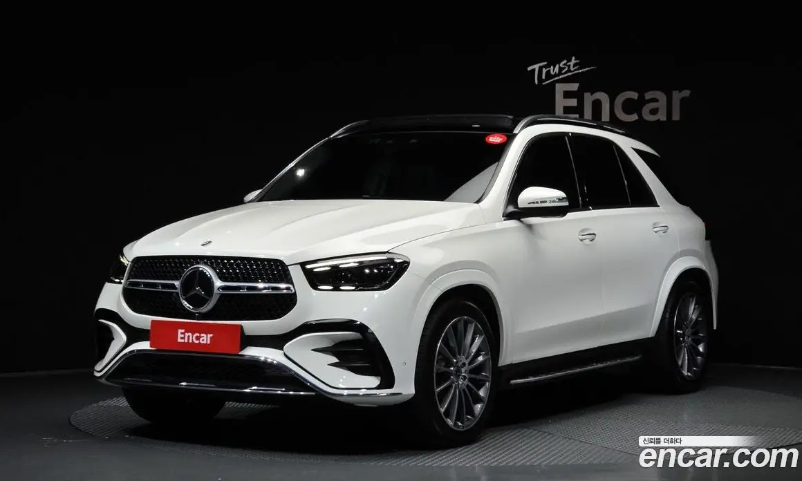 Mercedes-Benz GLE-Class 2023 3.0 автомат (гидро), фото 1 Mercedes-Benz GLE-Class 2023 3.0 автомат (гидро), фото 1