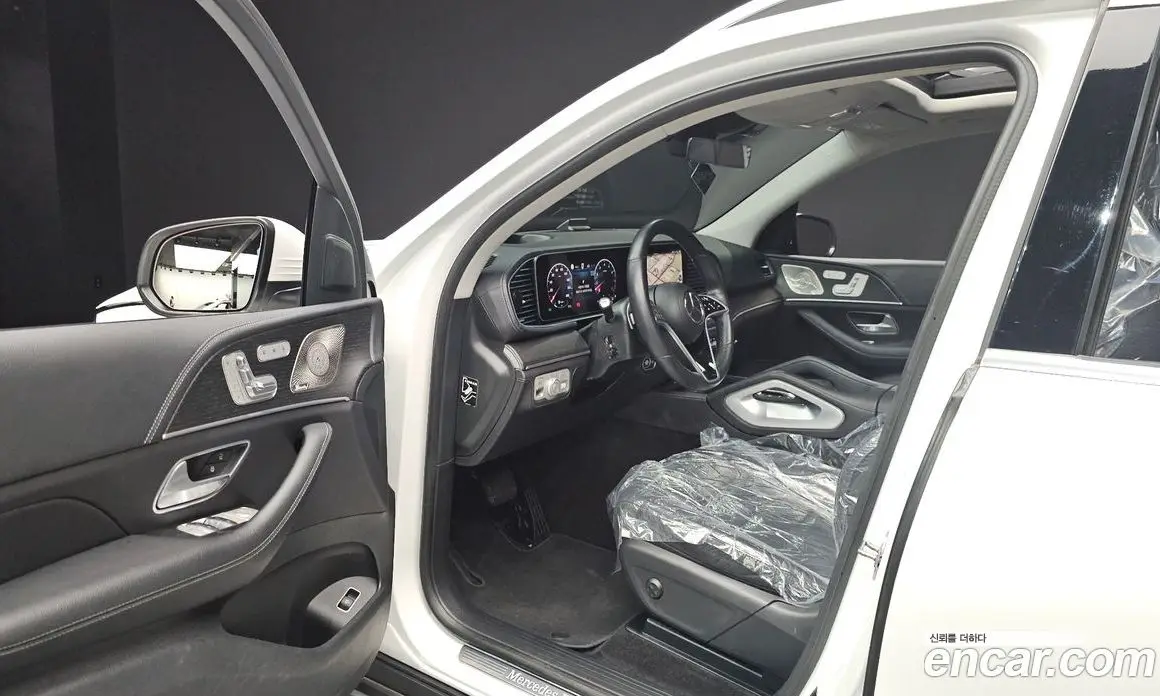 Mercedes-Benz GLE-Class 2023 3.0 автомат (гидро), фото 13 Mercedes-Benz GLE-Class 2023 3.0 автомат (гидро), фото 13