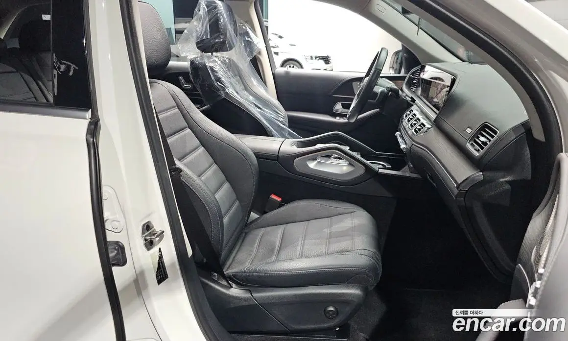 Mercedes-Benz GLE-Class 2023 3.0 автомат (гидро), фото 18 Mercedes-Benz GLE-Class 2023 3.0 автомат (гидро), фото 18