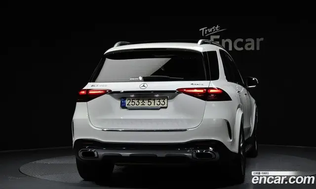 Mercedes-Benz GLE-Class 2023 3.0 автомат (гидро), миниатюра 4 Mercedes-Benz GLE-Class 2023 3.0 автомат (гидро), миниатюра 4