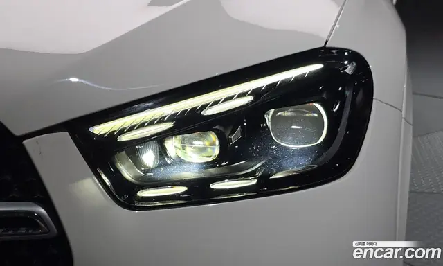 Mercedes-Benz GLE-Class 2023 3.0 автомат (гидро), миниатюра 8 Mercedes-Benz GLE-Class 2023 3.0 автомат (гидро), миниатюра 8