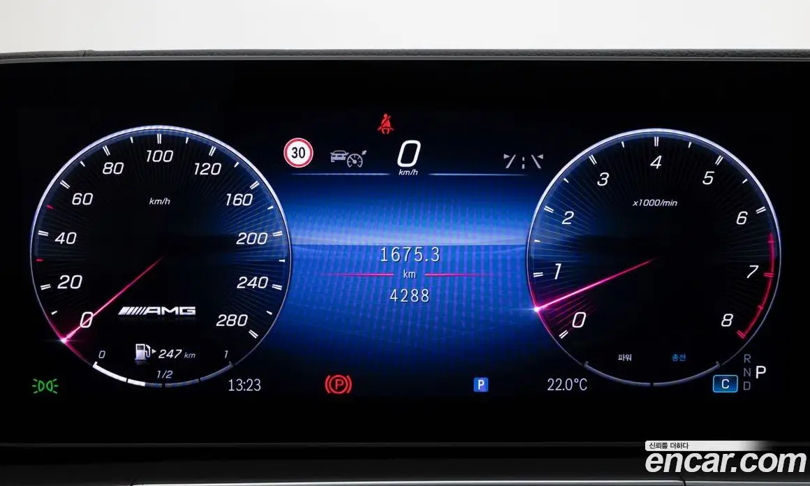 Mercedes-Benz GLE-Class 2025 3.0 автомат (гидро), фото 8 Mercedes-Benz GLE-Class 2025 3.0 автомат (гидро), фото 8