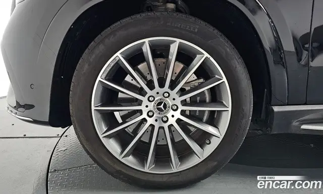 Mercedes-Benz GLE-Class 2025 3.0 автомат (гидро), миниатюра 4 Mercedes-Benz GLE-Class 2025 3.0 автомат (гидро), миниатюра 4