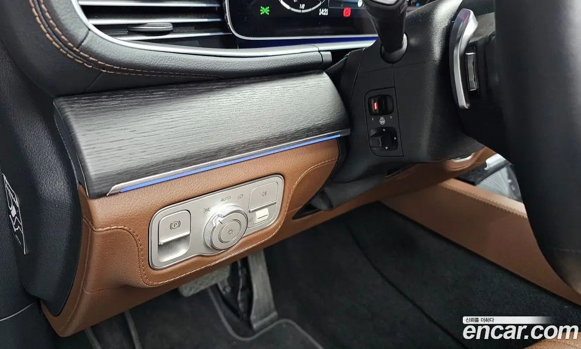 Mercedes-Benz GLE-Class 2025 3.0 автомат (гидро), фото 37 Mercedes-Benz GLE-Class 2025 3.0 автомат (гидро), фото 37