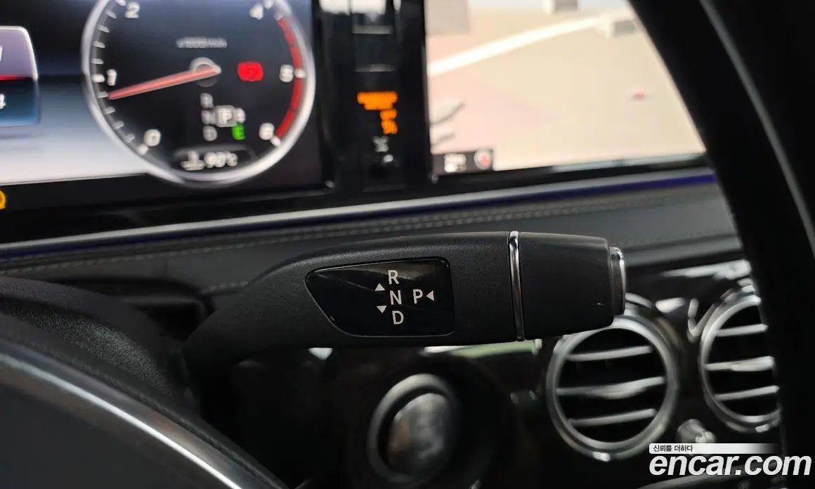Mercedes-Benz S-Class 2015 3.0 автомат (гидро), фото 9 Mercedes-Benz S-Class 2015 3.0 автомат (гидро), фото 9