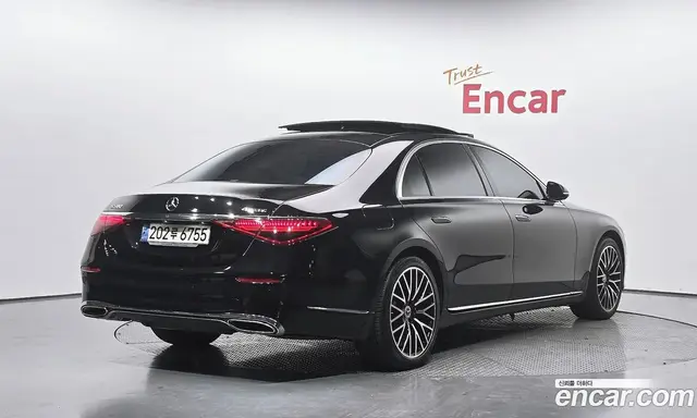 Mercedes-Benz S-Class 2023 4.0 автомат (гидро), миниатюра 1 Mercedes-Benz S-Class 2023 4.0 автомат (гидро), миниатюра 1