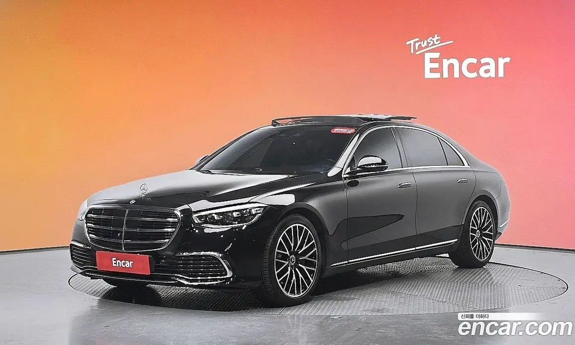 Mercedes-Benz S-Class 2023 4.0 автомат (гидро), фото 32 Mercedes-Benz S-Class 2023 4.0 автомат (гидро), фото 32