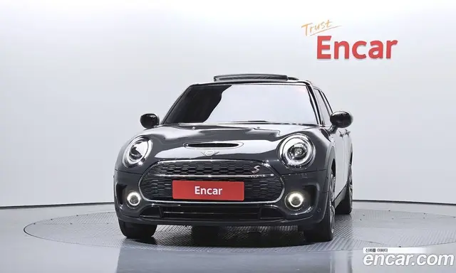 Mini Clubman 2020 2.0 автомат (гидро), миниатюра 3