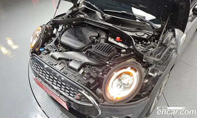 Mini Clubman 2020 2.0 автомат (гидро), миниатюра 6